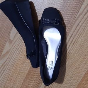 Life stride 8.5 narrow